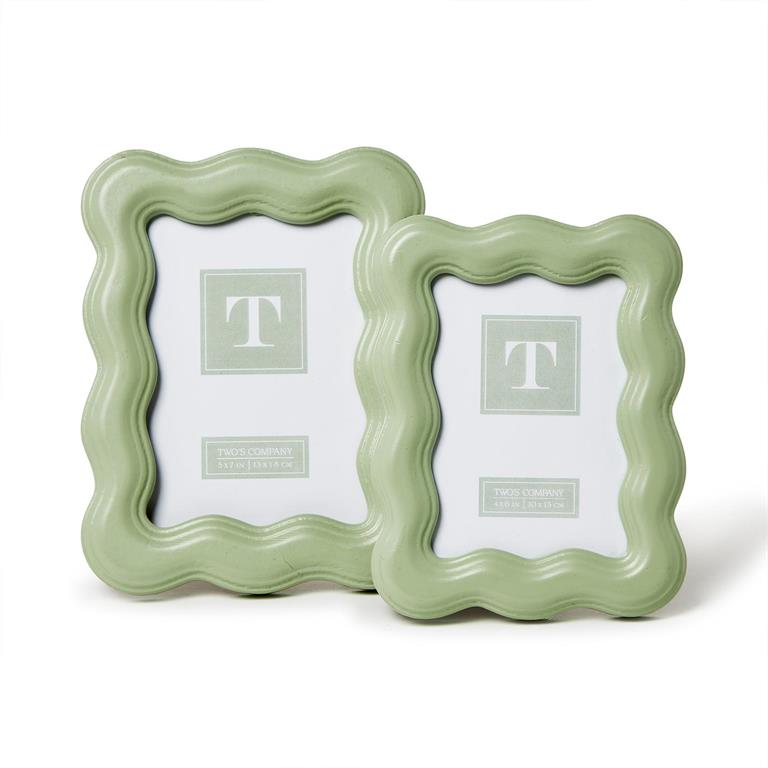 Wavy Wood Photo Frame - Garden View