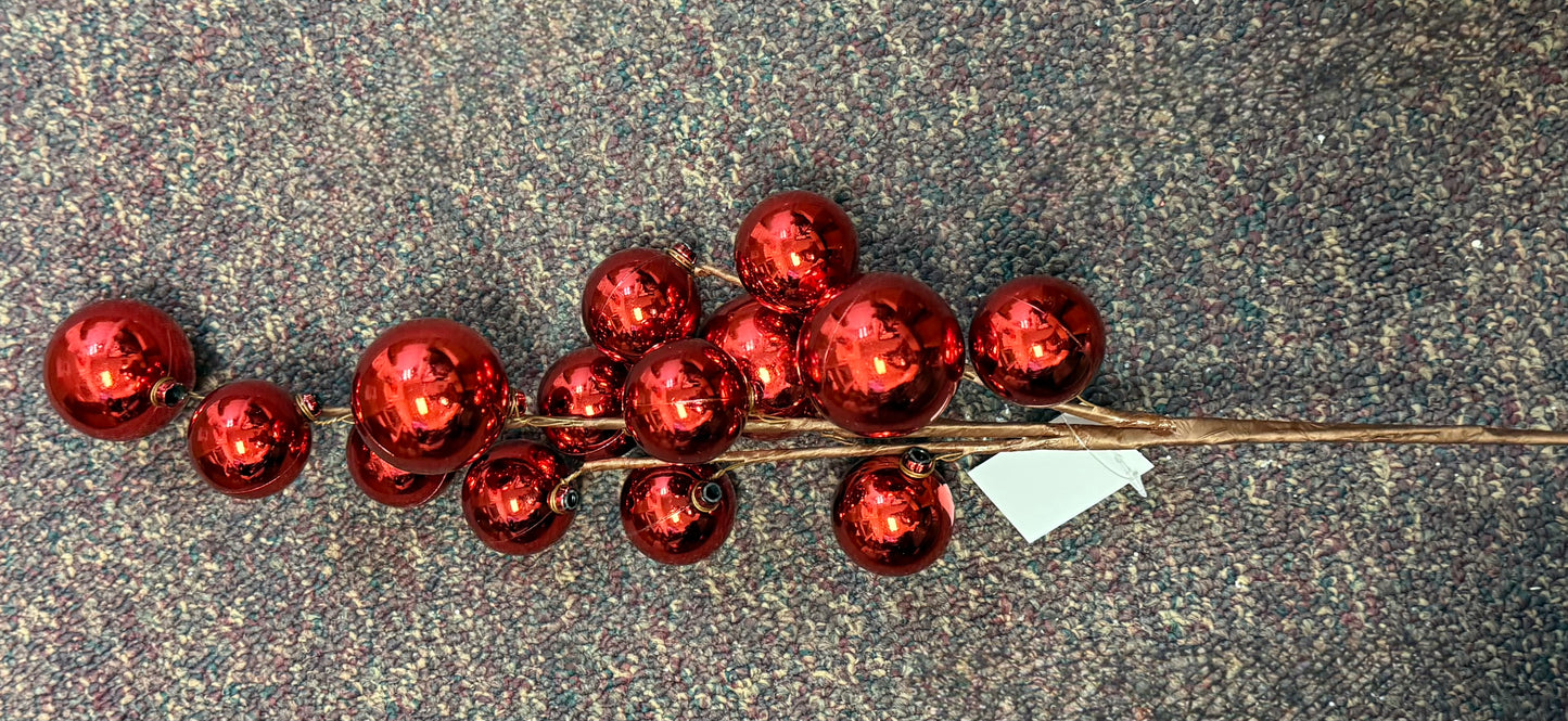 26" Red Ball Spray
