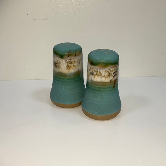Salt & Pepper