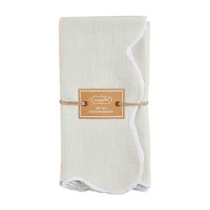 White Trim Scallop Napkin Set
