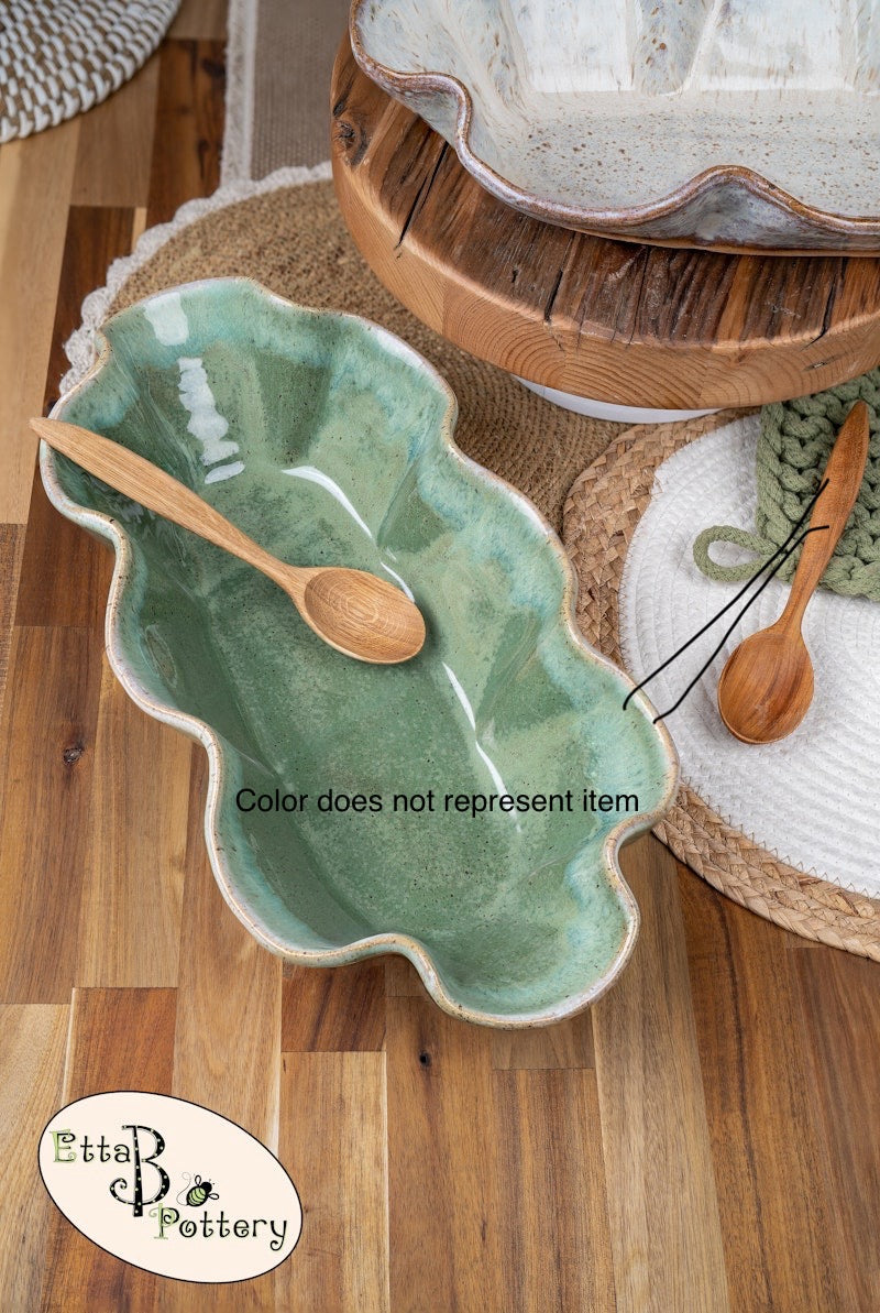 Centerpiece Dish - Botanical