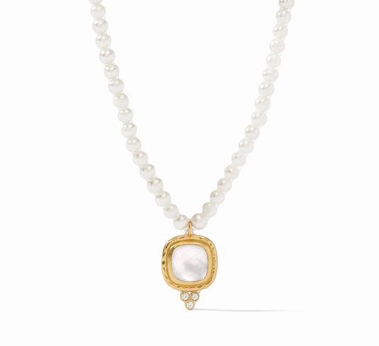 Tudor Delicate Necklace