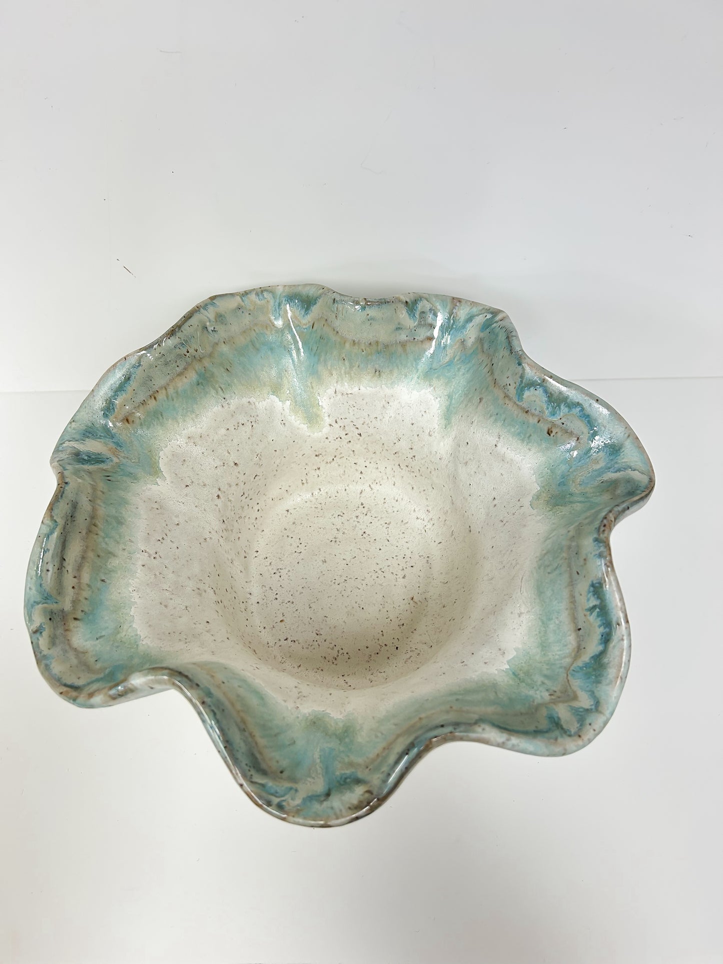 Round Fluted Bowl- Hydrangea