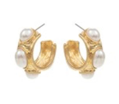 Vintage Gold Cream Earring