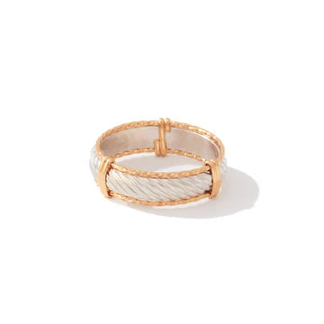 Admire ring