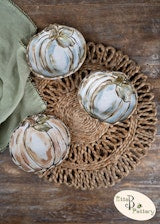 Pumpkin Dish '25 - Faded Primrose