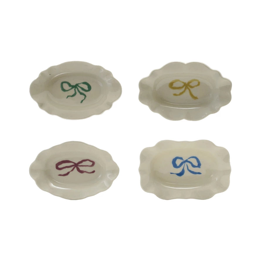 Stoneware Scalloped Dish with Bow,