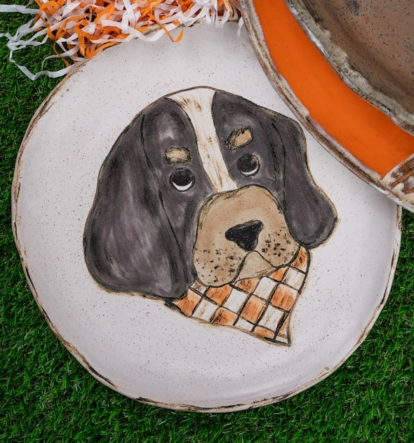 Smokey Hound Round Platter