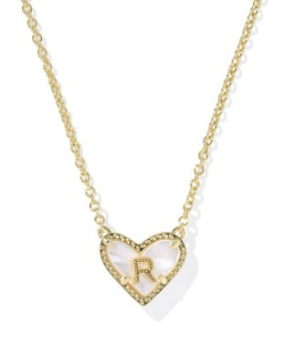 Heart Letter Pendant Necklace Gold